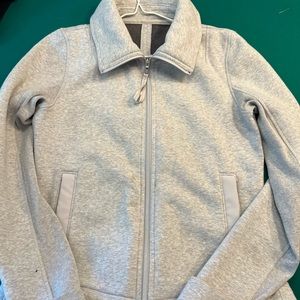 Women’s lulu size 10 zip up hoodie no tags never worn